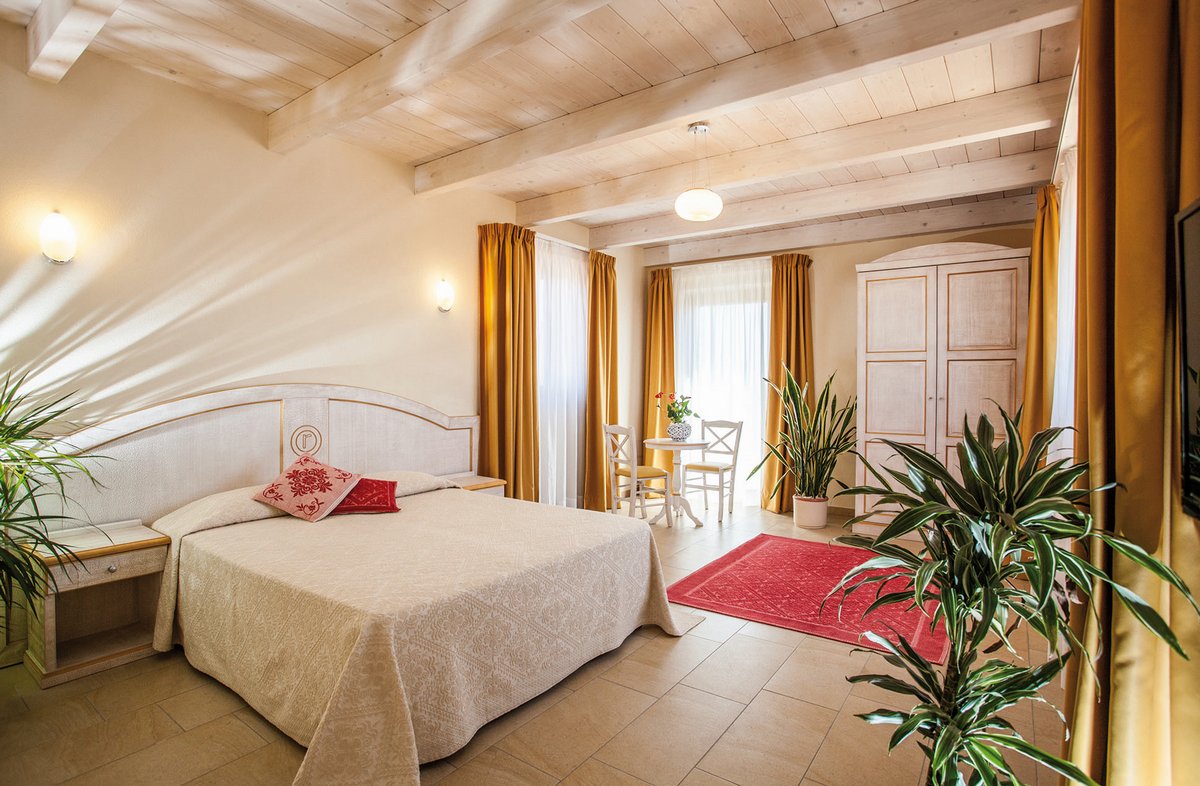 Hotel-Raffael_Camera-Suite